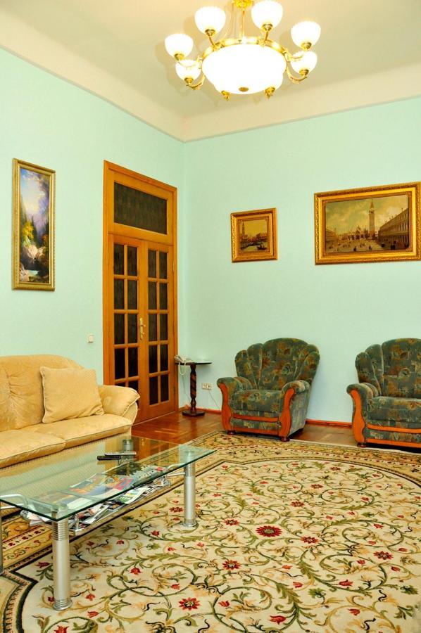 Central Area Apartments Kiev Extérieur photo